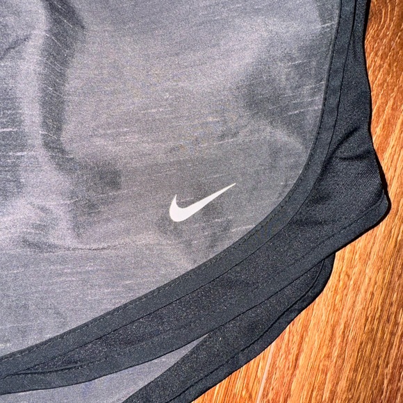Nike Running Shorts Size Large - Picture 2 of 7